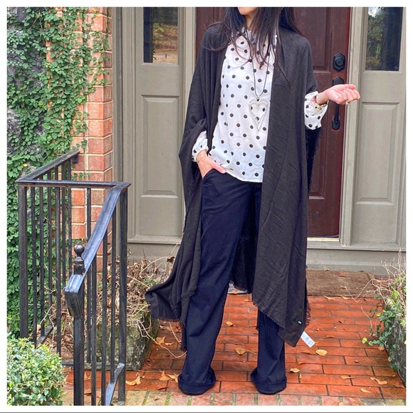 ✨LAST ONE ✨Black longline chic poncho - Picture 3 of 8